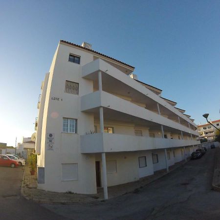 Apartamento A11 - 800M Da Praia Albufeira Dış mekan fotoğraf